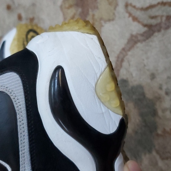 Nike Zoom Air Turf Barry Sanders shoe - Picture 6 of 9